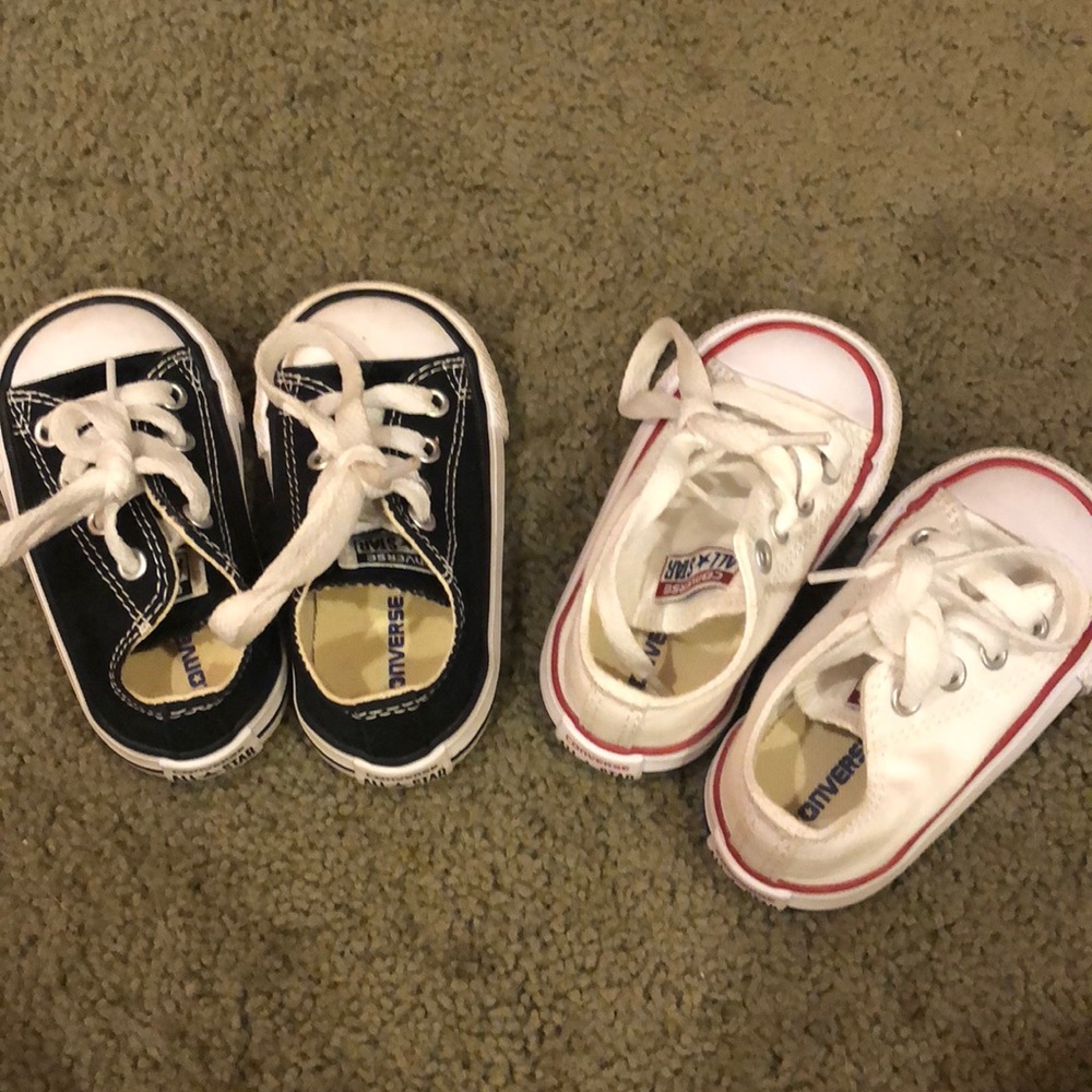 Black and white converse